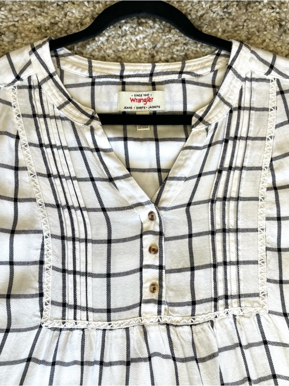 Wrangler Women’s Plaid Blouse Medium- Black & White Windowpane Pintuck Boho Top - Picture 8 of 13